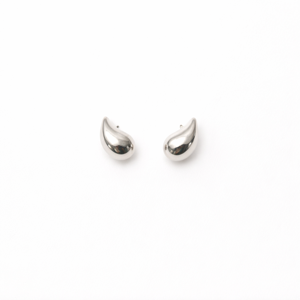 Sculptural Silver-Toned Teardrop Studs - Medium